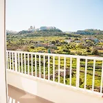 Apartamento Pretty Beachfront Penthouse In *
