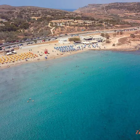 Pretty Beachfront Penthouse In * Mellieha