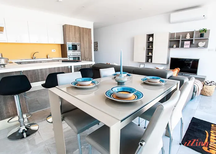 Pretty Beachfront Penthouse In