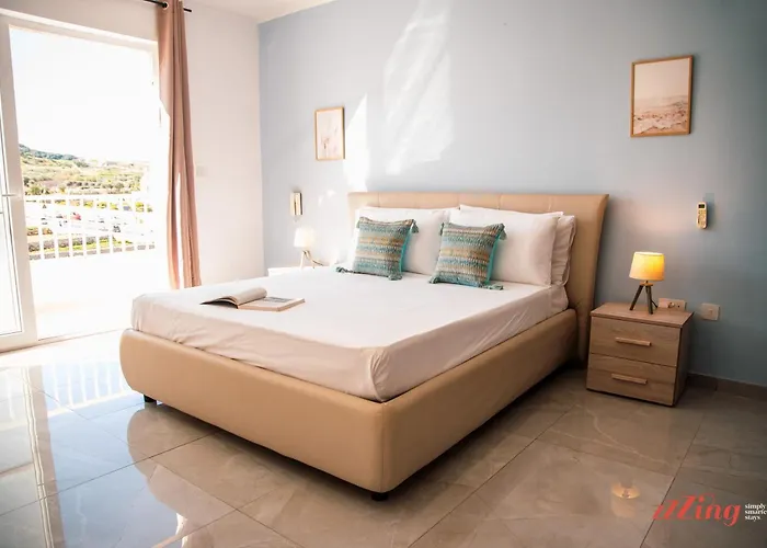 Appartement Pretty Beachfront Penthouse In Mellieħa