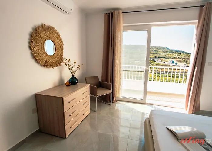 Pretty Beachfront Penthouse In